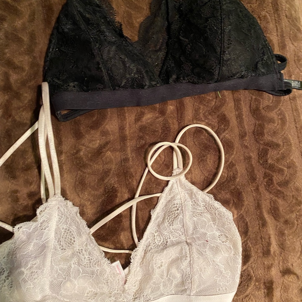 bralettes
